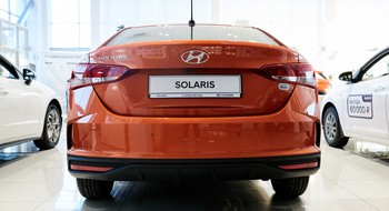SOLARIS HCR 1.6 6M/T GL, 1.6 - 6MT, Comfort